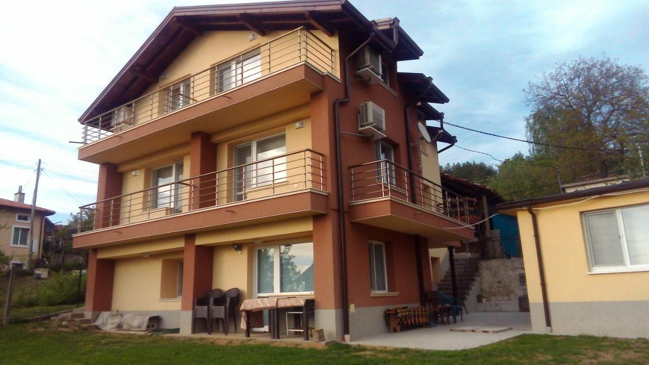 Къща За Гости Светлана Sapareva Banya Ngoại thất bức ảnh